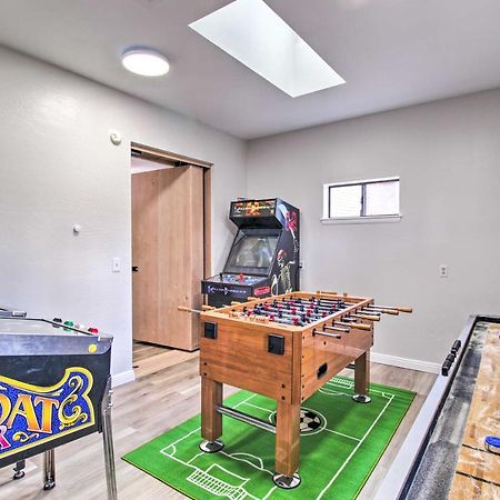 Pinetop Creekside Cabin Secret Game Room! Luaran gambar