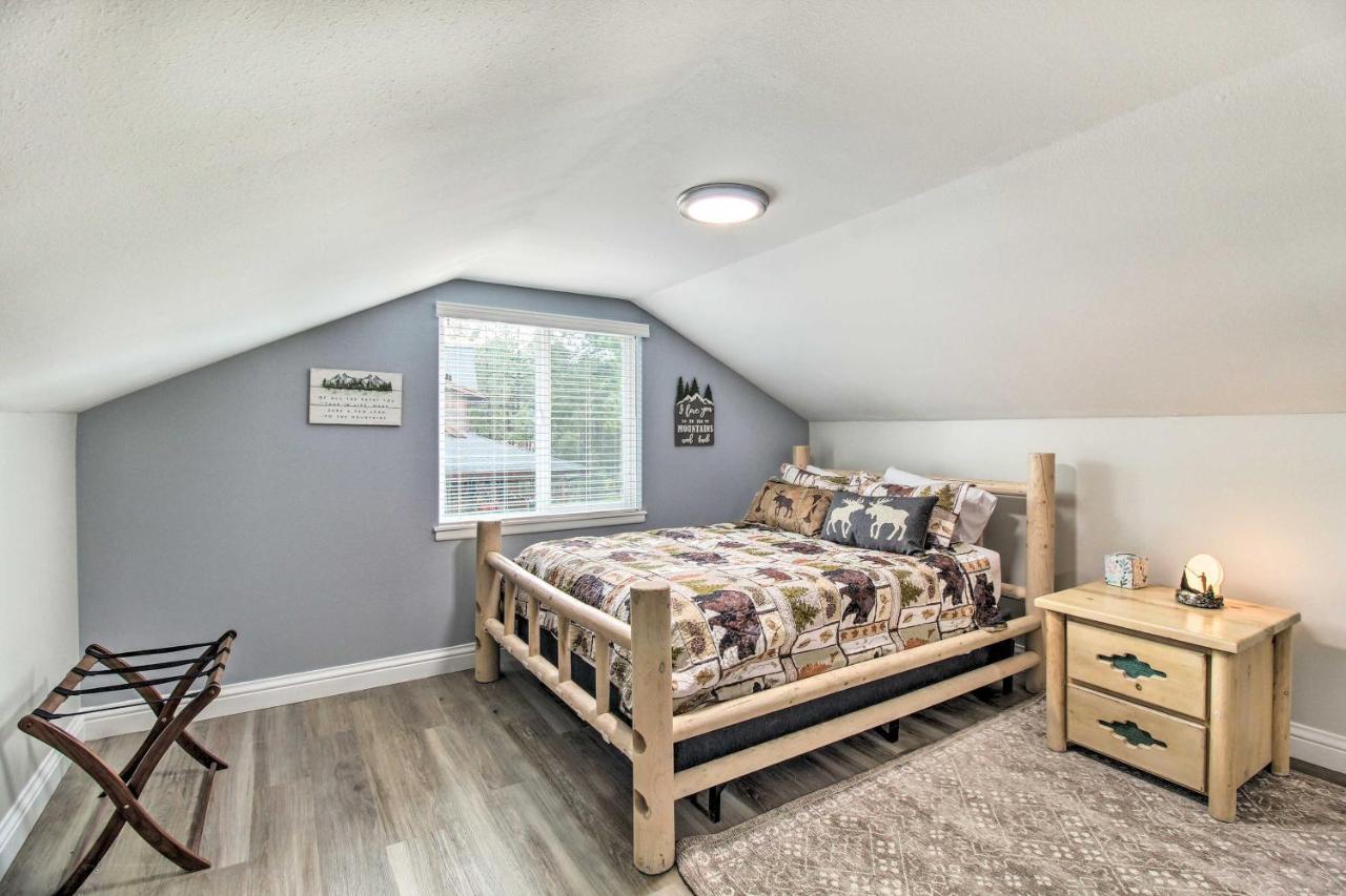 Pinetop Creekside Cabin Secret Game Room! Luaran gambar