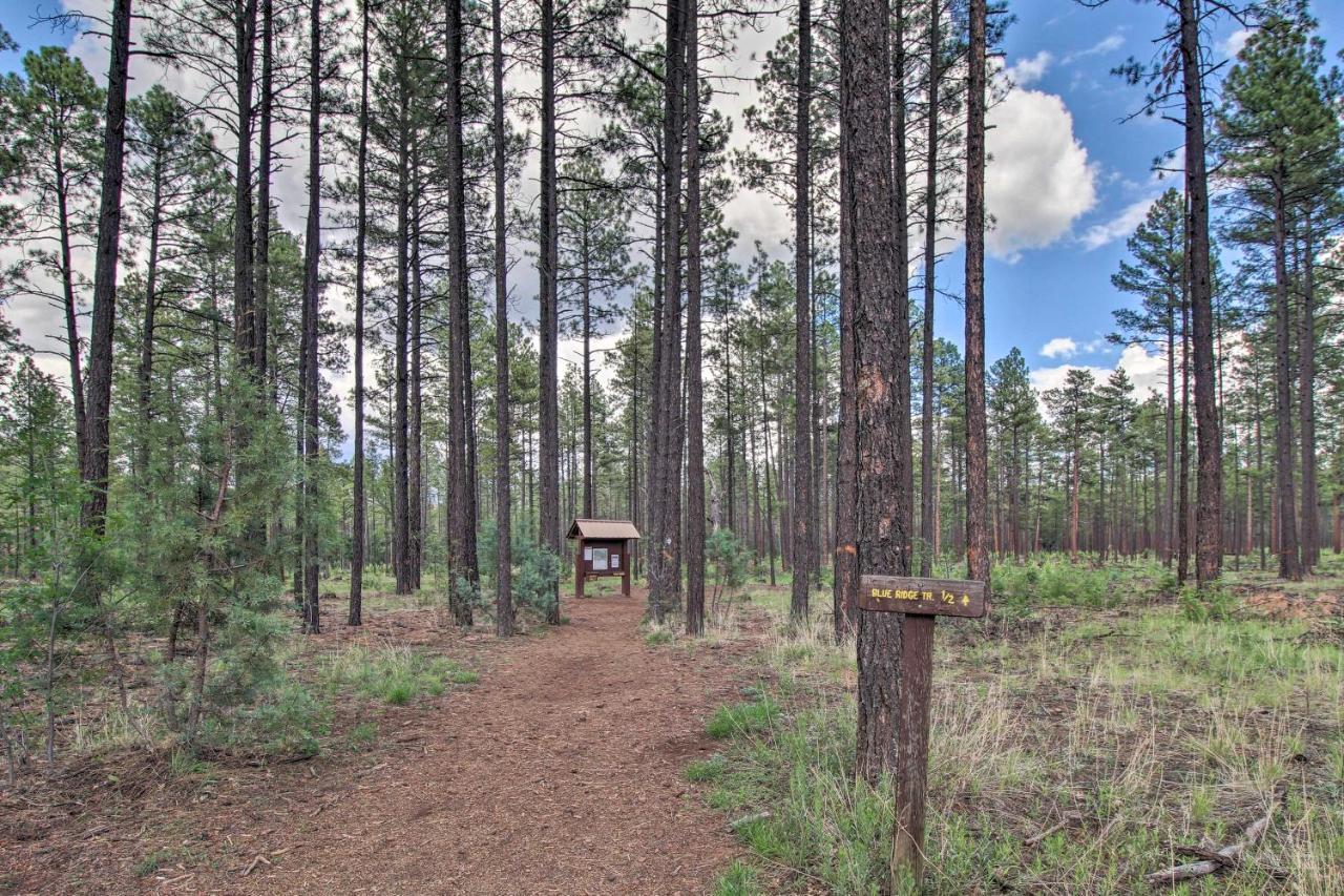 Pinetop Creekside Cabin Secret Game Room! Luaran gambar
